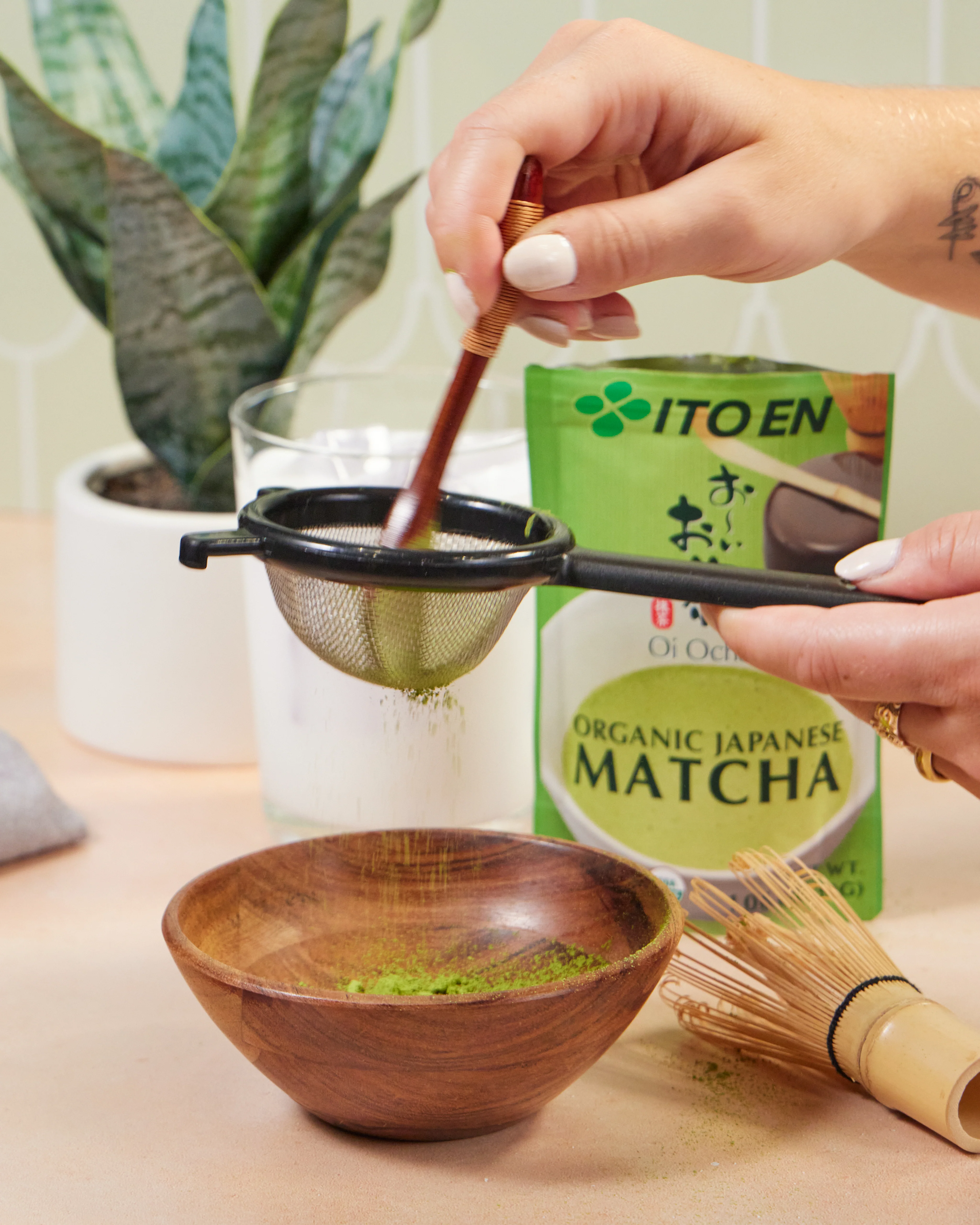 Oi Ocha Organic Matcha Powder - Image 4